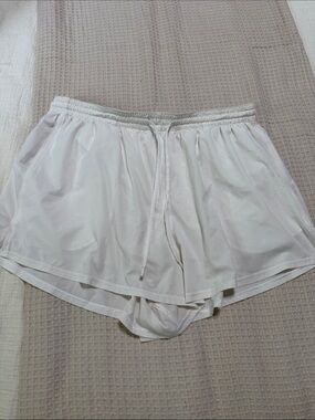 lululemon athletica White Women's Active Shorts with Drawcord